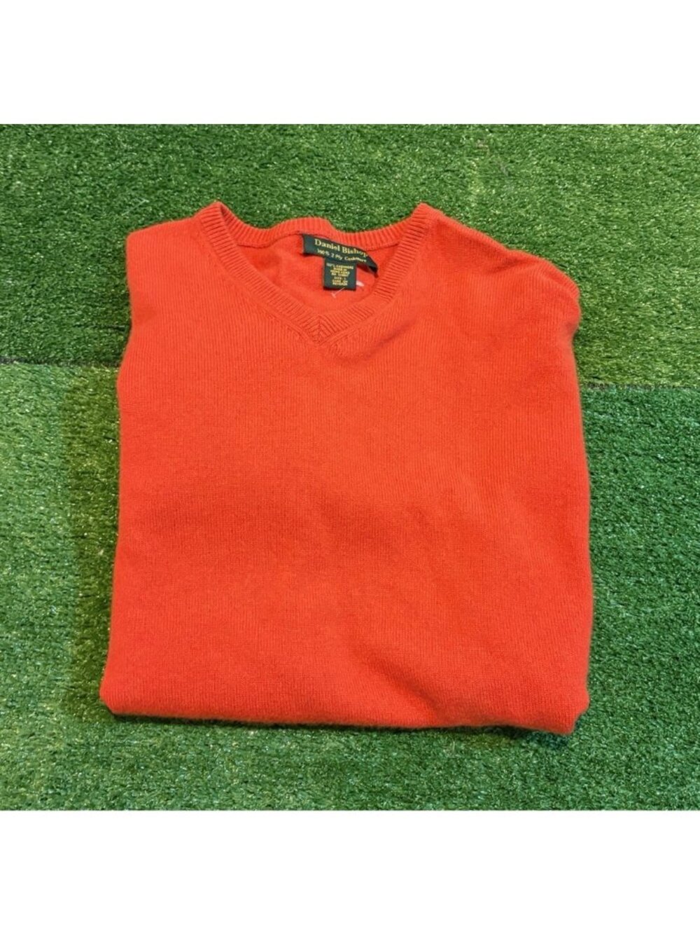 Daniel Bishops sweater mens large orange cashmere v neck lighweight soft dress